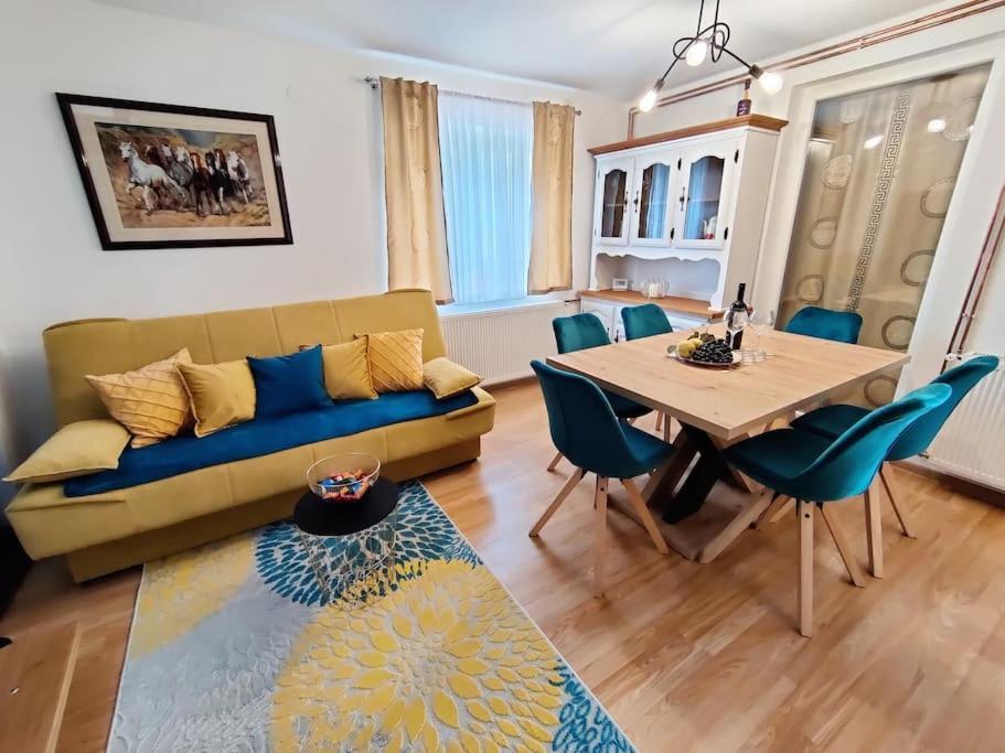 Kuca Za Odmor Villa Cesarica - Zagreb Graberje Ivanićko Zewnętrze zdjęcie